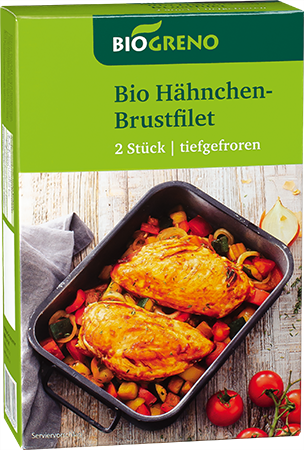 Packaging BioGreno - Anwendung der stimmungsvollen Aufnahme eines Bräters mit Hähnchenfleisch und Gemüse auf Holztisch - Fotokampagne für Produktrelaunch - Studio Hackenberg Kiel